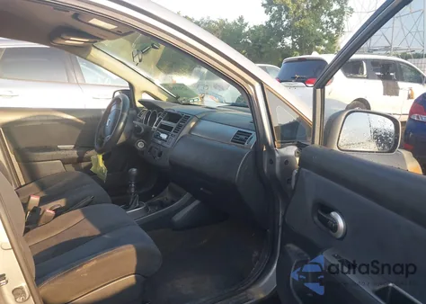 2009 Nissan Versa 1.8S из США, поврежденный, VIN 3N1BC13E29L359513